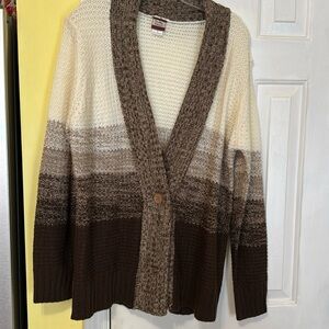Ladies Tudor Court cardigan sweater